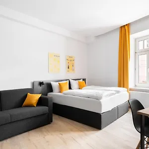 Servus By Homaris Apartahotel