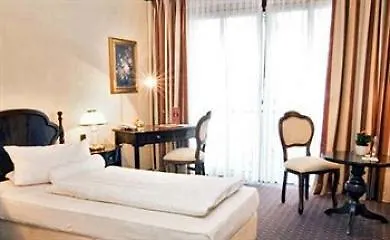 Hotel Exquisit Munich