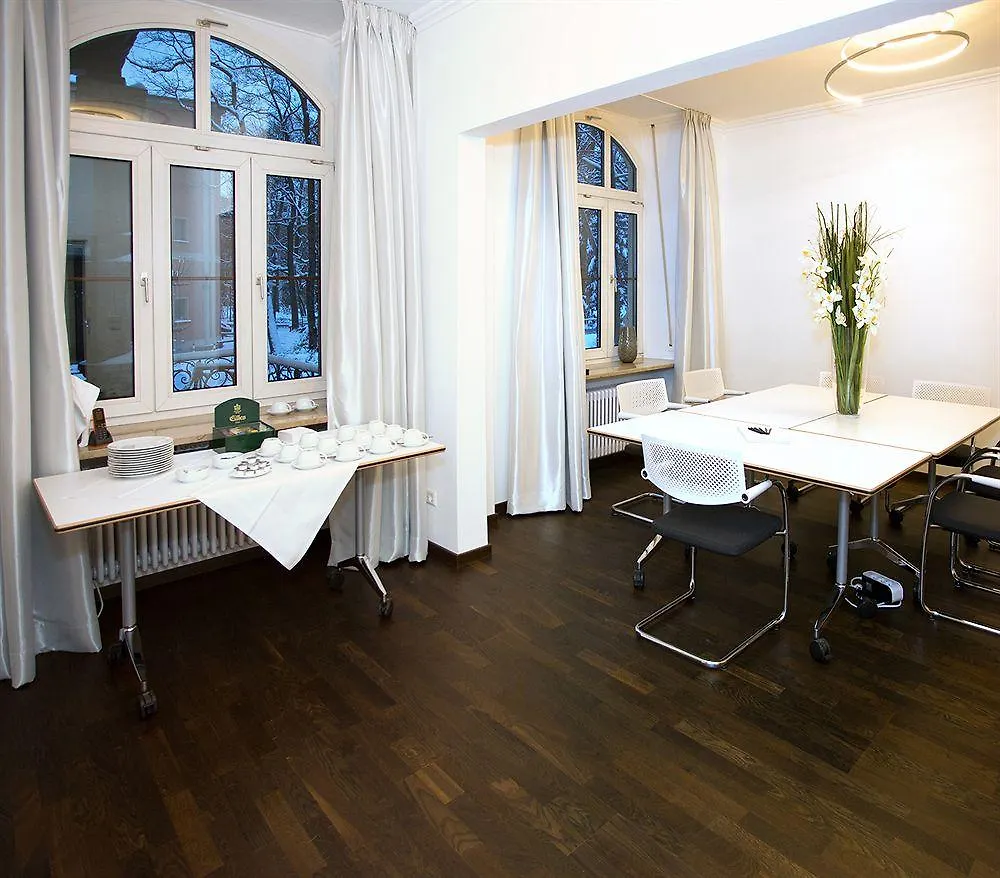 Hotel Exquisit Munich
