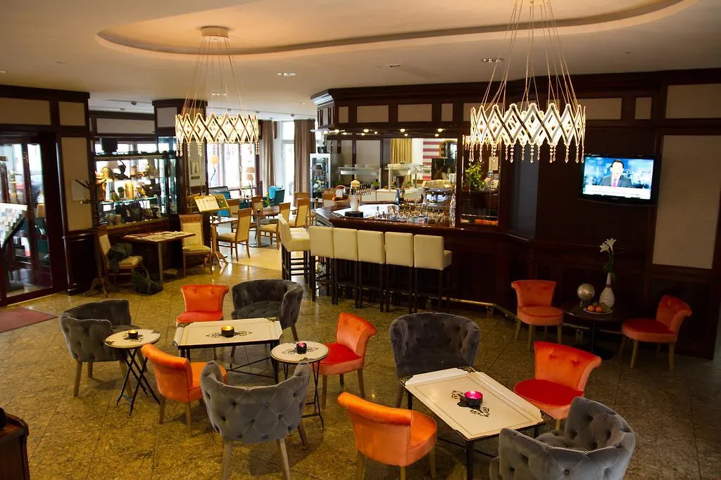 Hotel Exquisit Munich
