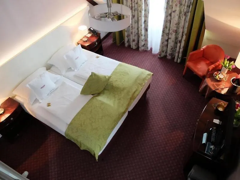 Hotel Exquisit Munich 4*,  Germany
